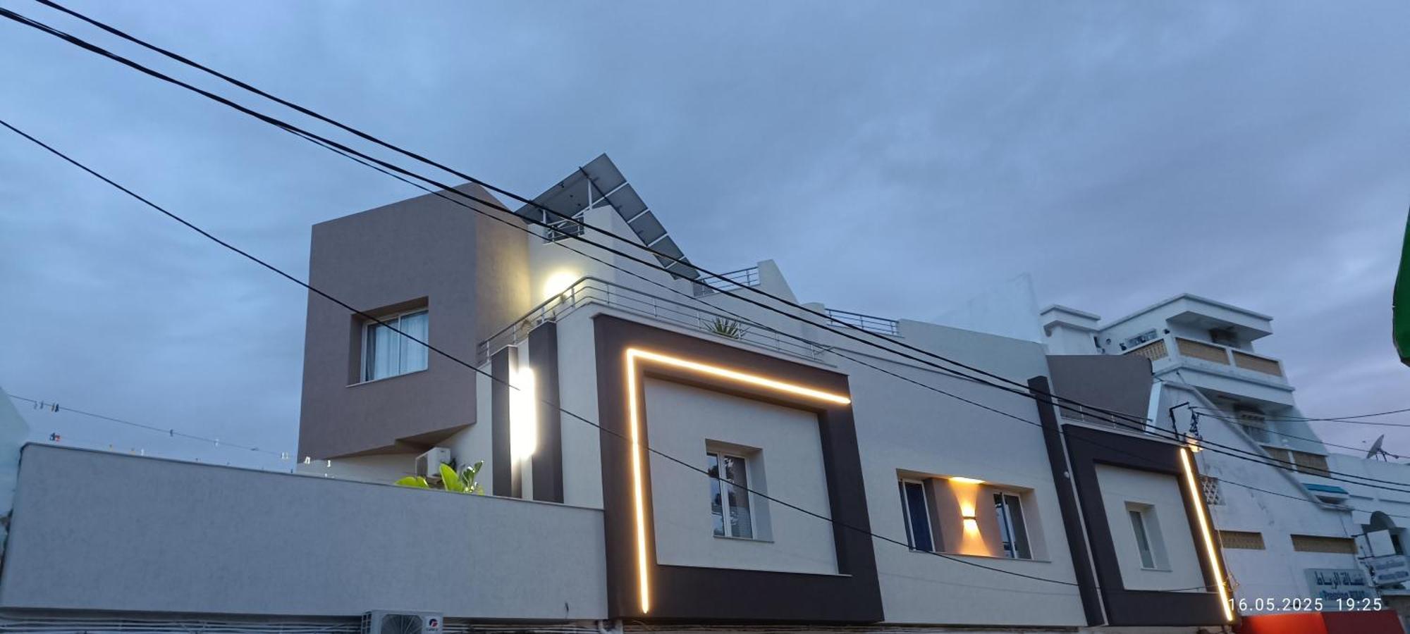 Residence Debbabi Sans Coupure D'Eau Monasztir Kültér fotó